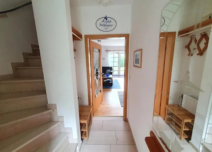 Dom wakacyjny Haus Uns Moi Hus *